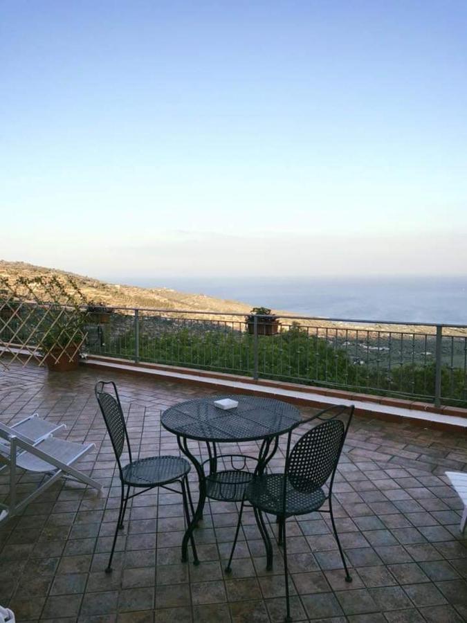 B&B La Scapola Mattinata Exterior foto